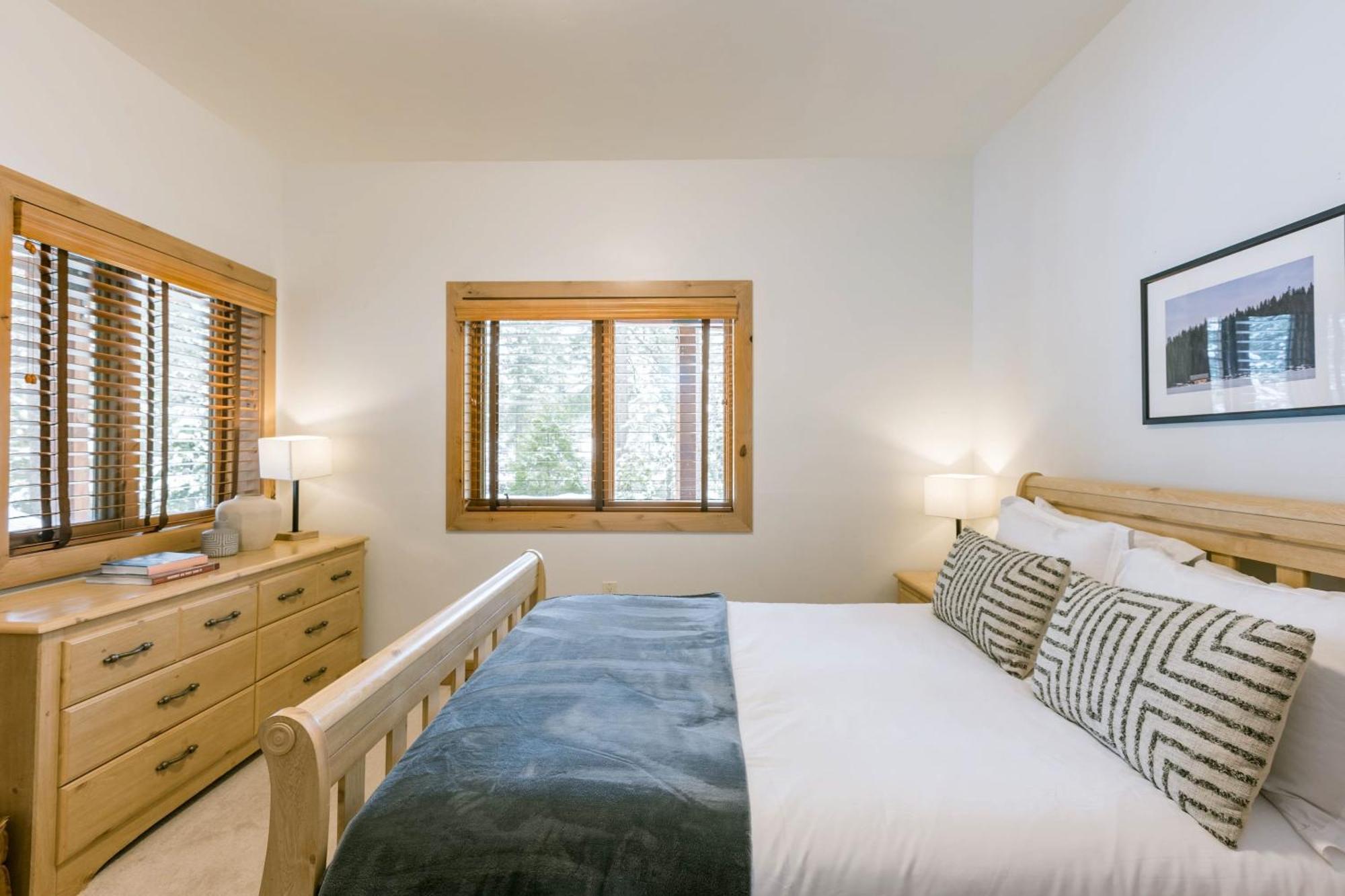 Coyote Moon By Avantstay Cabin Wsauna Mins From Dt Truckee Northstar エクステリア 写真